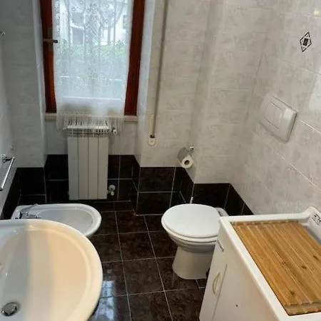 公寓 Casa Sul Mare Con Posto Auto E Giardino Privato *