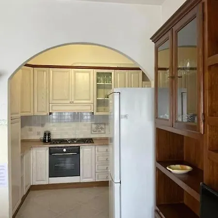 Casa Sul Mare Con Posto Auto E Giardino Privato * Terracina