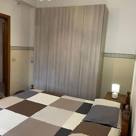 Apartment Casa Sul Mare Con Posto Auto E Giardino Privato Terracina