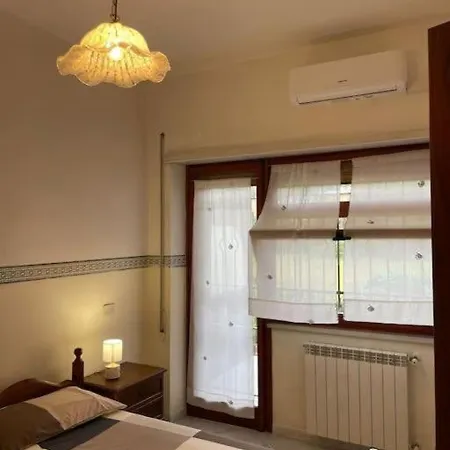 Apartment Casa Sul Mare Con Posto Auto E Giardino Privato Terracina