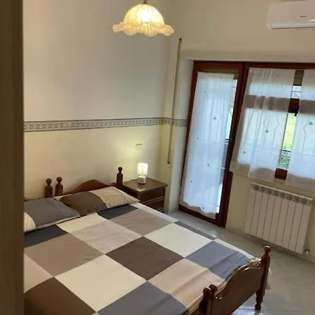 Casa Sul Mare Con Posto Auto E Giardino Privato *